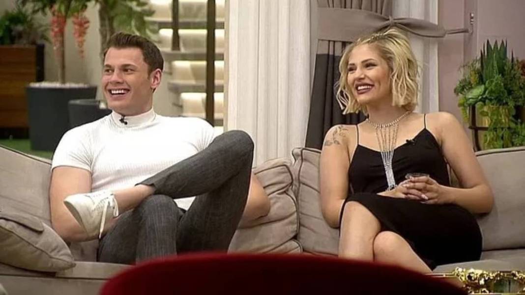 Hepsi numara mıydı? Kısmetse Olur'un popüler çiftinden şaşırtan paylaşım: Ne çabuk bitirdiniz 1